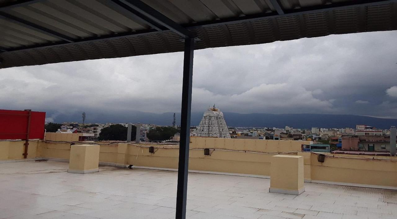 Surya Grand Tiruchanoor Tirupati Exterior foto