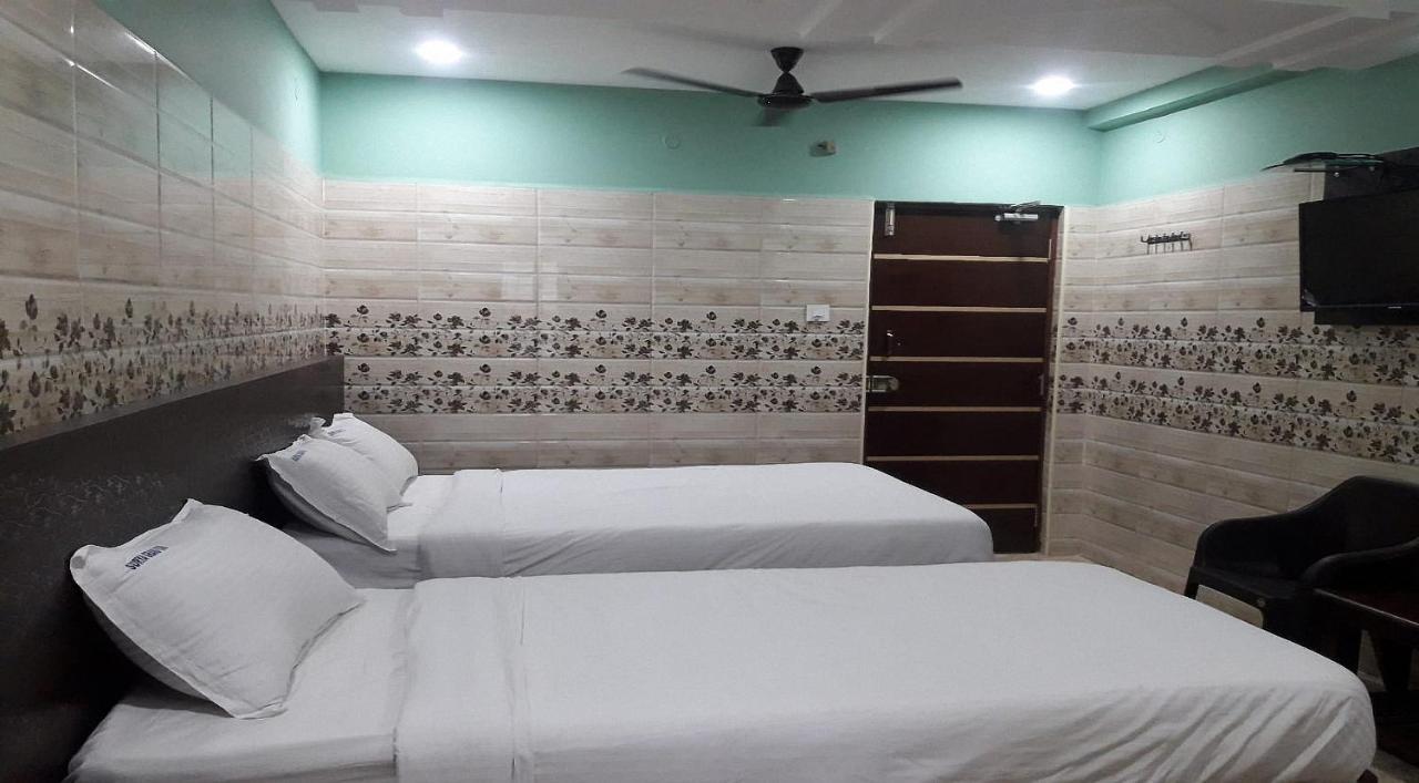 Surya Grand Tiruchanoor Tirupati Exterior foto