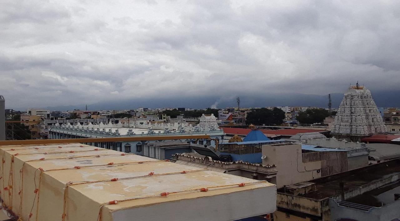 Surya Grand Tiruchanoor Tirupati Exterior foto