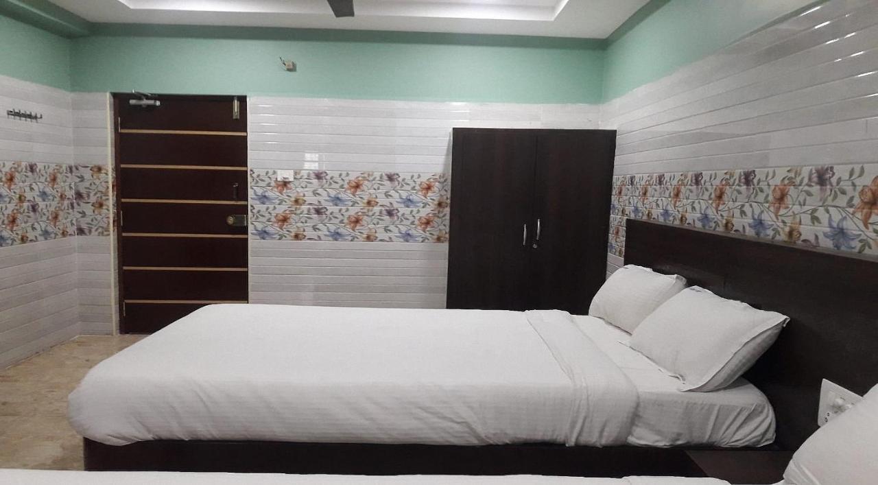 Surya Grand Tiruchanoor Tirupati Exterior foto